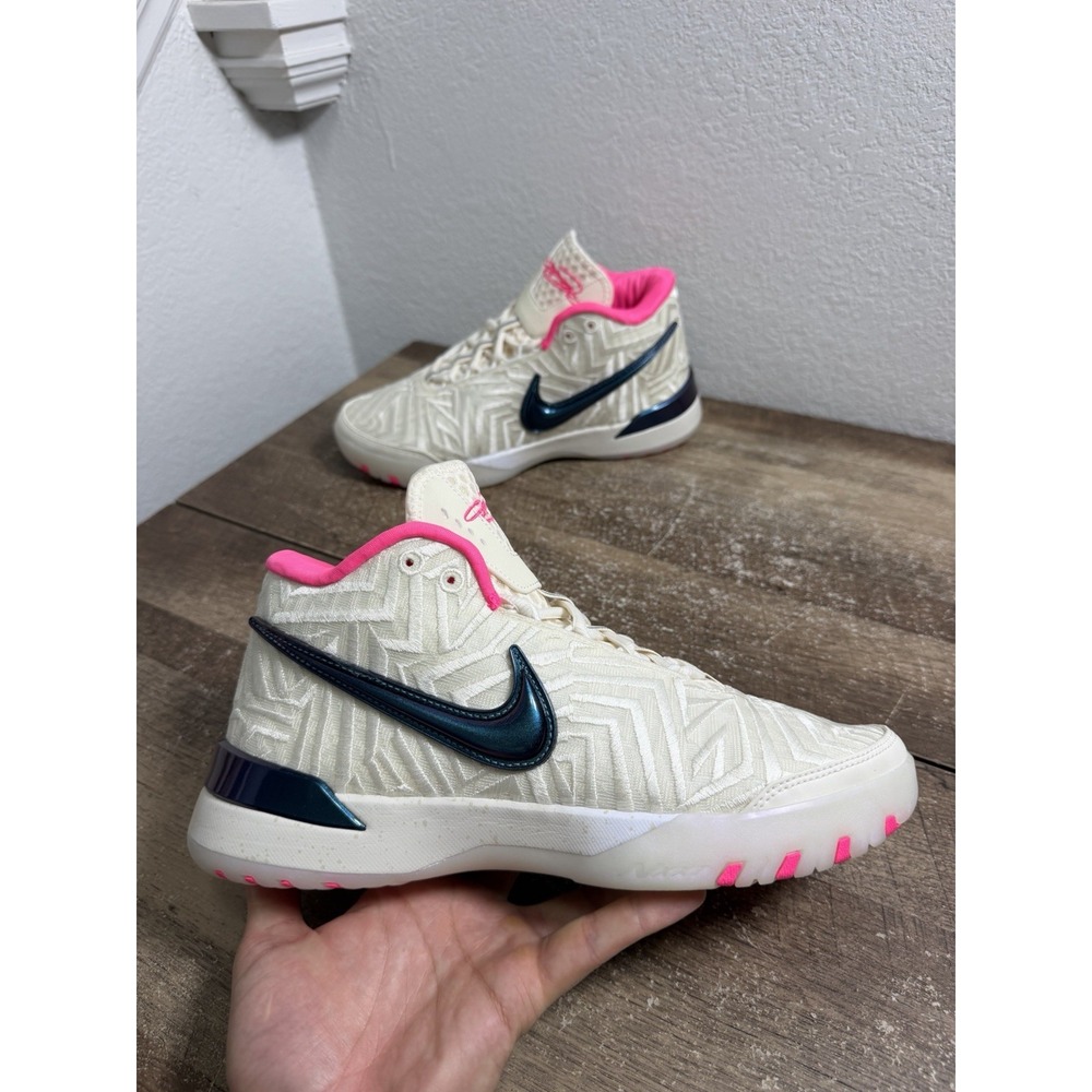 Nike Lebron NXXT Genisus QS Sail Pink Mens Shoes Sz 8.5 NEW* IB1272-100 Sneakers